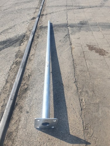 słup okrągły elmonter.jpg